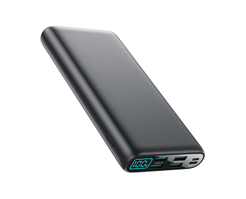 High-Capacity Portable Charger – 38800mAh, LCD Display, 4 USB Outputs, Dual USB-C Input